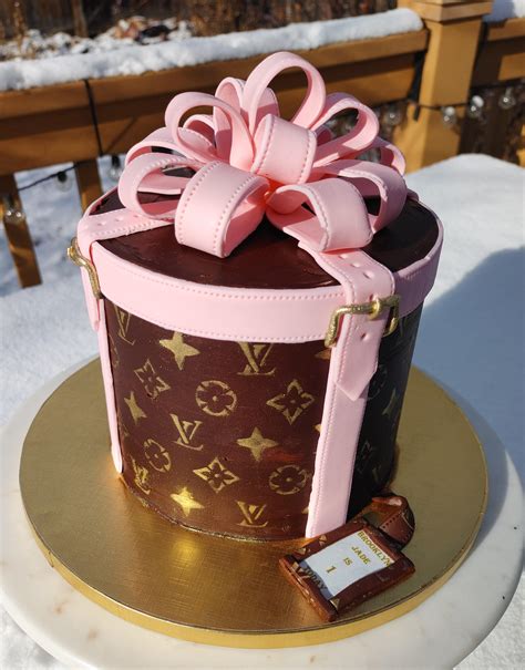 louis vuitton cakes near me|christian louboutin cake.